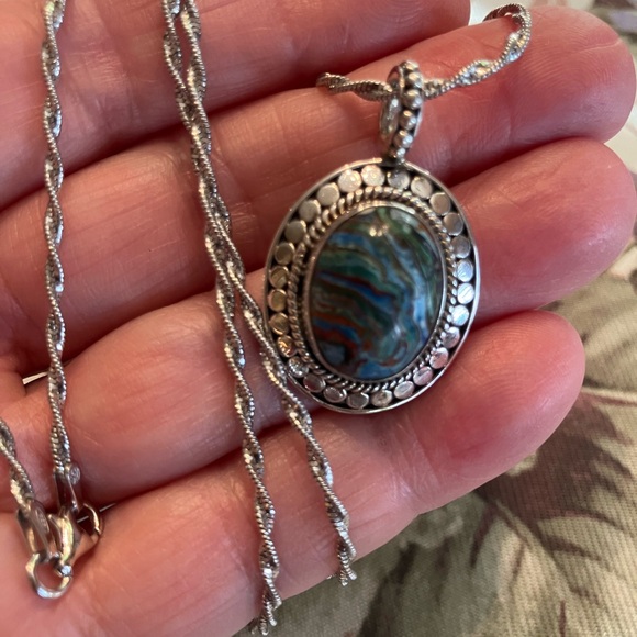 —————- SOLD—STERLING SILVER PENDANT ON STERLING CHAIN BEAUTIFUL BLUE/GREEN STONE - Picture 6 of 9